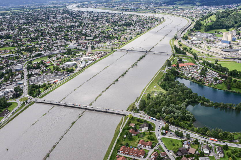 3_hochwasser_flugaufnahmen.jpg 3_hochwasser_flugaufnahmen.jpg